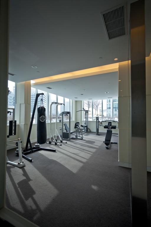 Red Maple Suites - Icon Toronto Luaran gambar