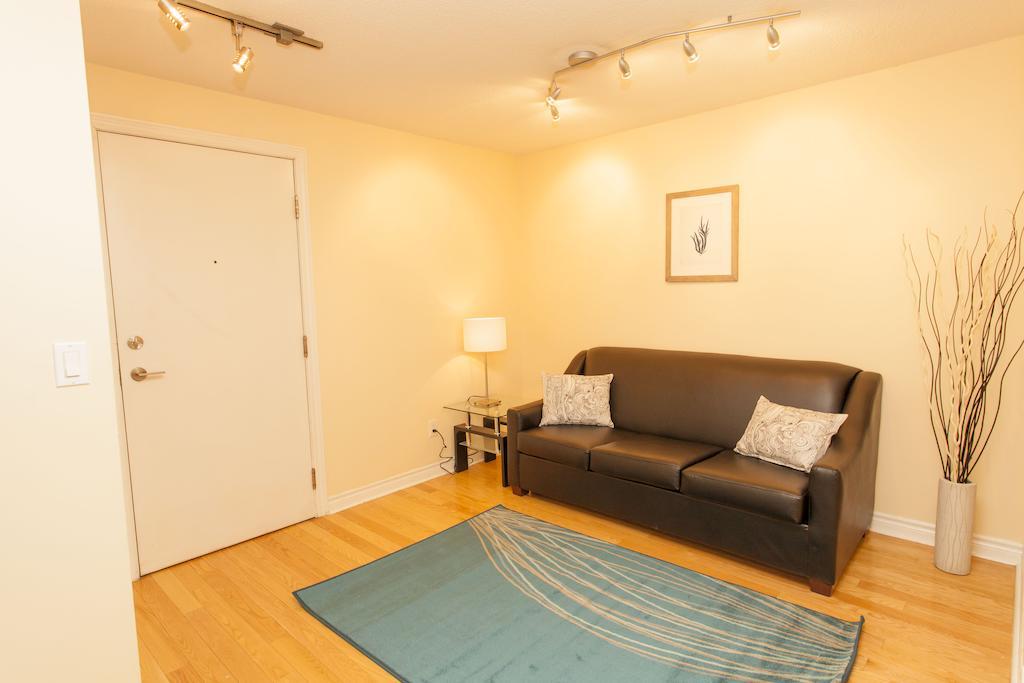 Red Maple Suites - Icon Toronto Bilik gambar