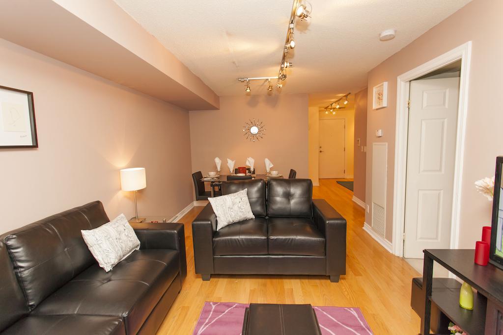 Red Maple Suites - Icon Toronto Bilik gambar