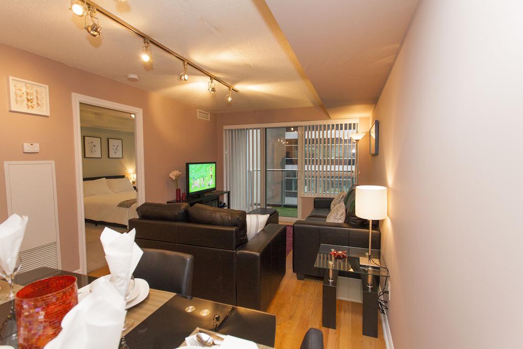 Red Maple Suites - Icon Toronto Luaran gambar