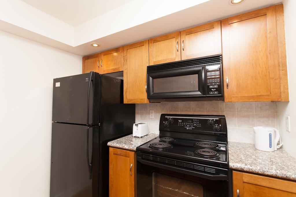 Red Maple Suites - Icon Toronto Luaran gambar