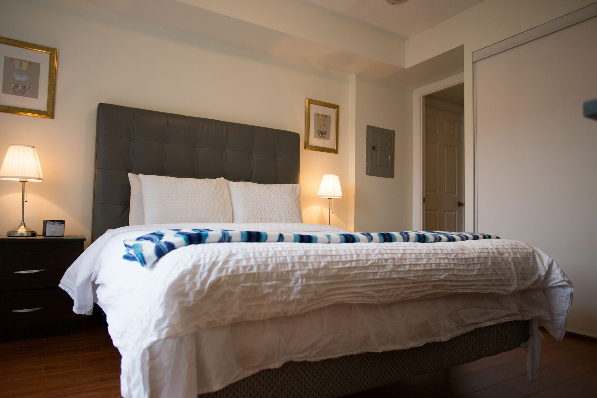 Red Maple Suites - Icon Toronto Luaran gambar