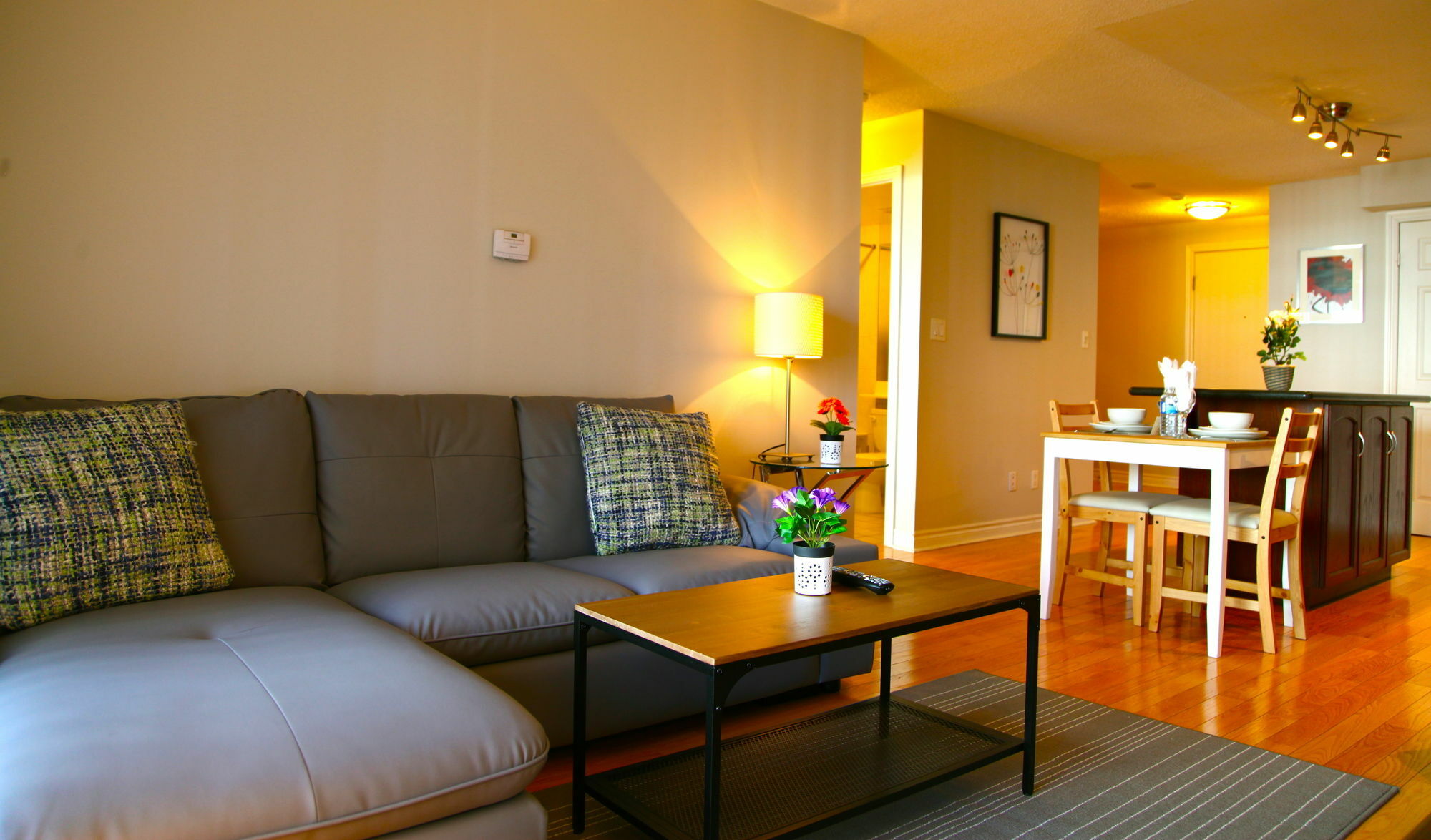 Red Maple Suites - Icon Toronto Luaran gambar